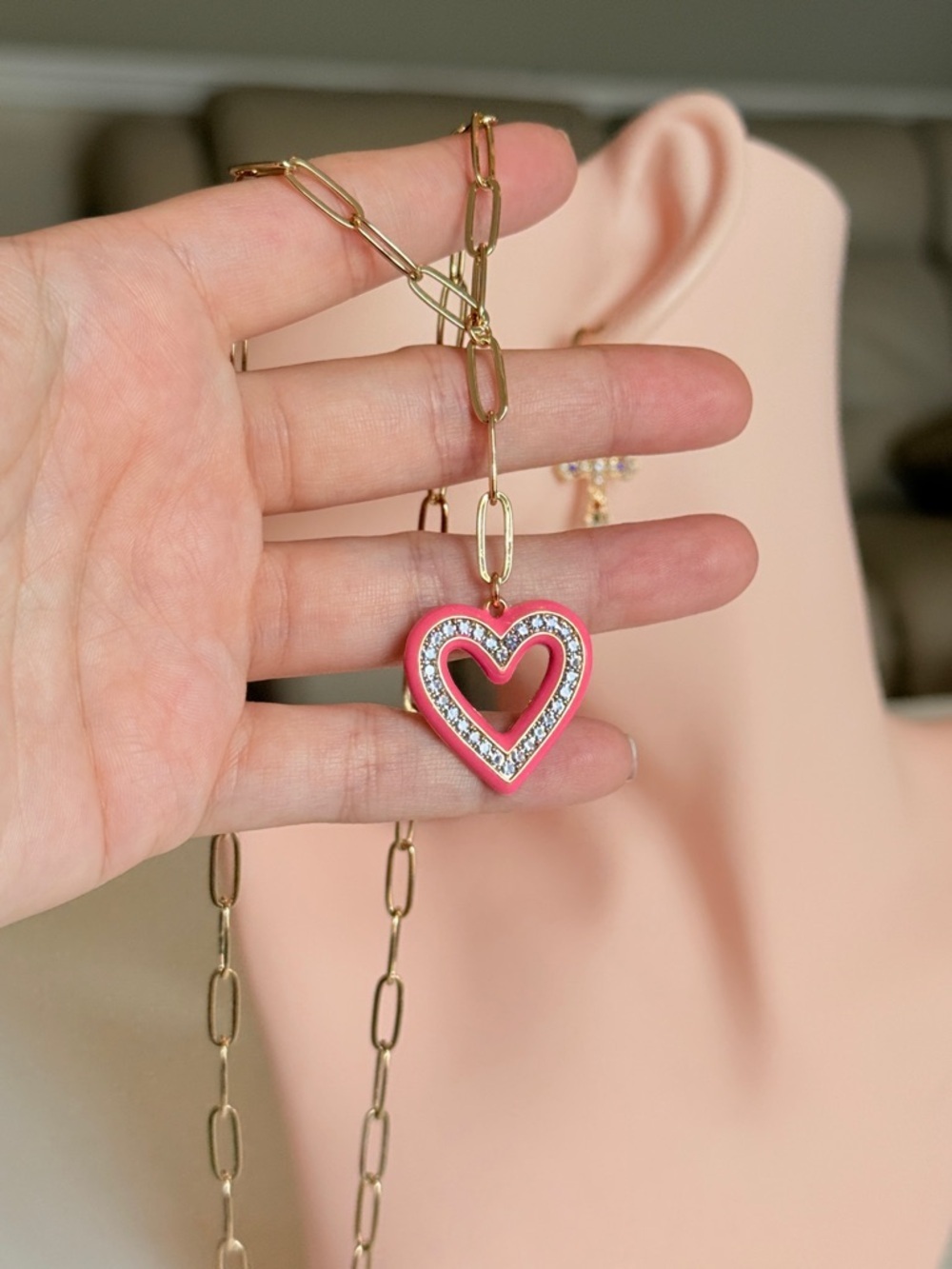 Gold Chain Necklace with Pink Heart Pendant - Picture 6 of 9